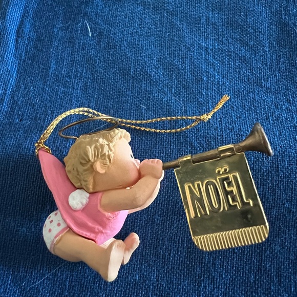 Set of 2 Hallmark keepsake Ornament Set 1984- mint condition - Picture 3 of 10